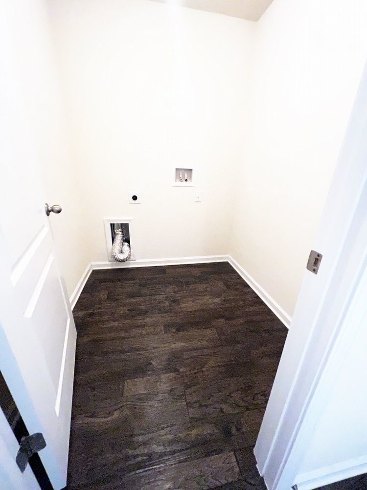 Like New 3/2 Northside home property image