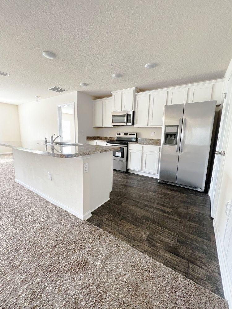 Like New 3/2 Northside home property image