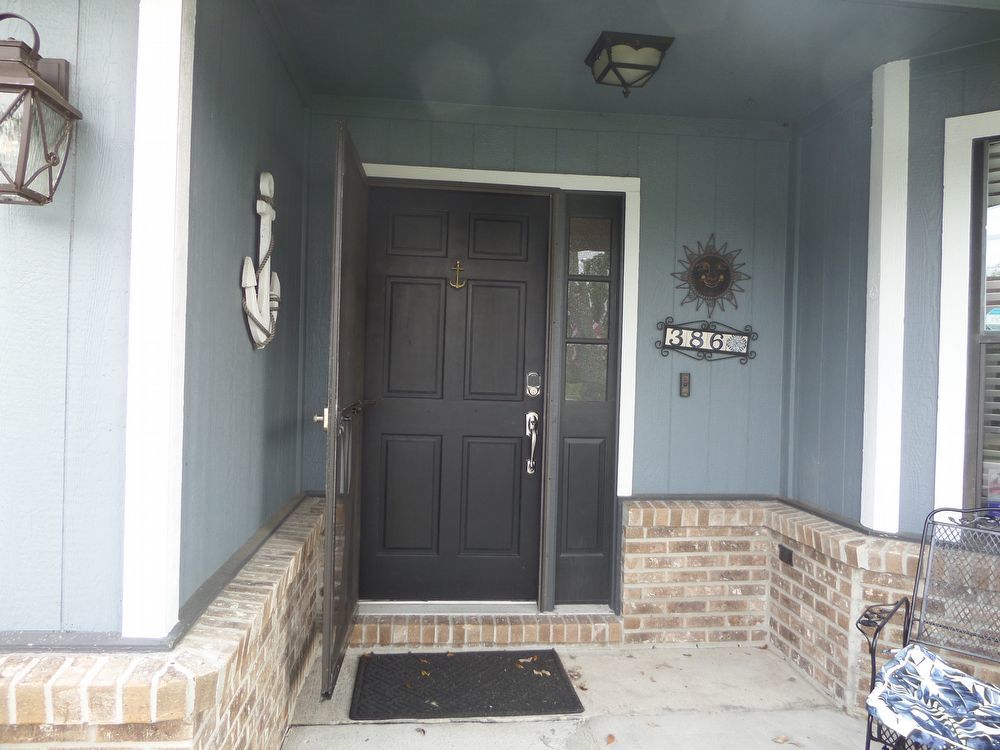 3/2 conveniently located close to the beach &  NS Mayport! property image