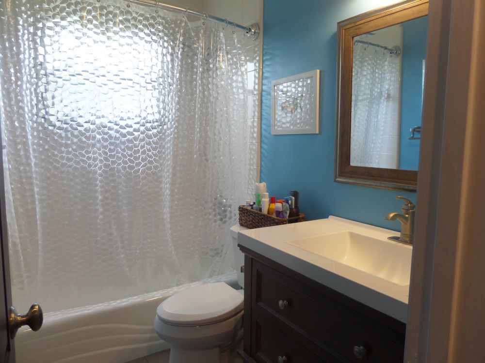 3/2 conveniently located close to the beach &  NS Mayport! property image