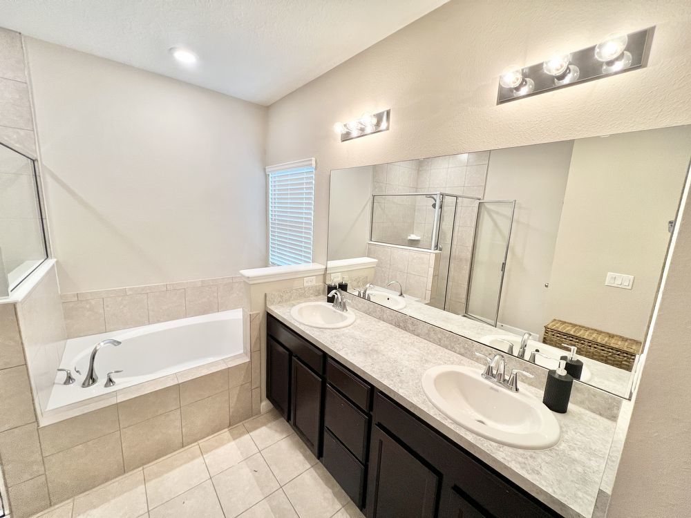 Gorgeous Gated Northside Home! property image