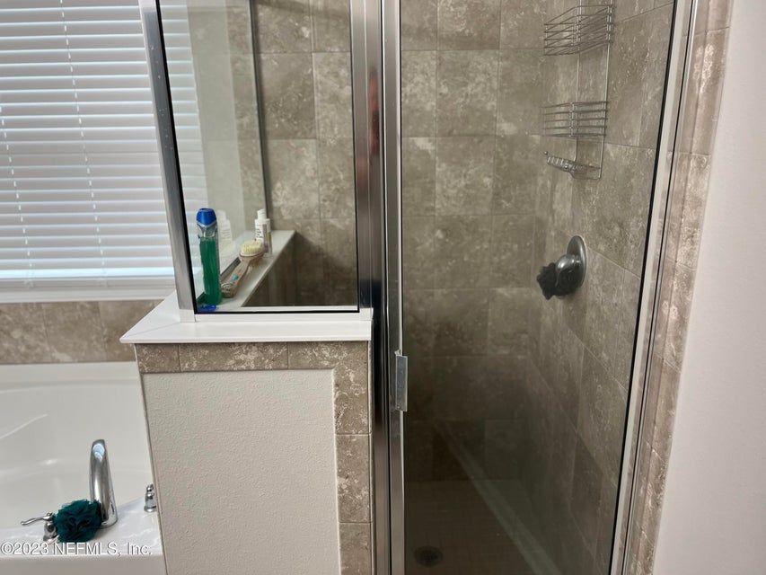 Like new beauty in Pine Lakes property image