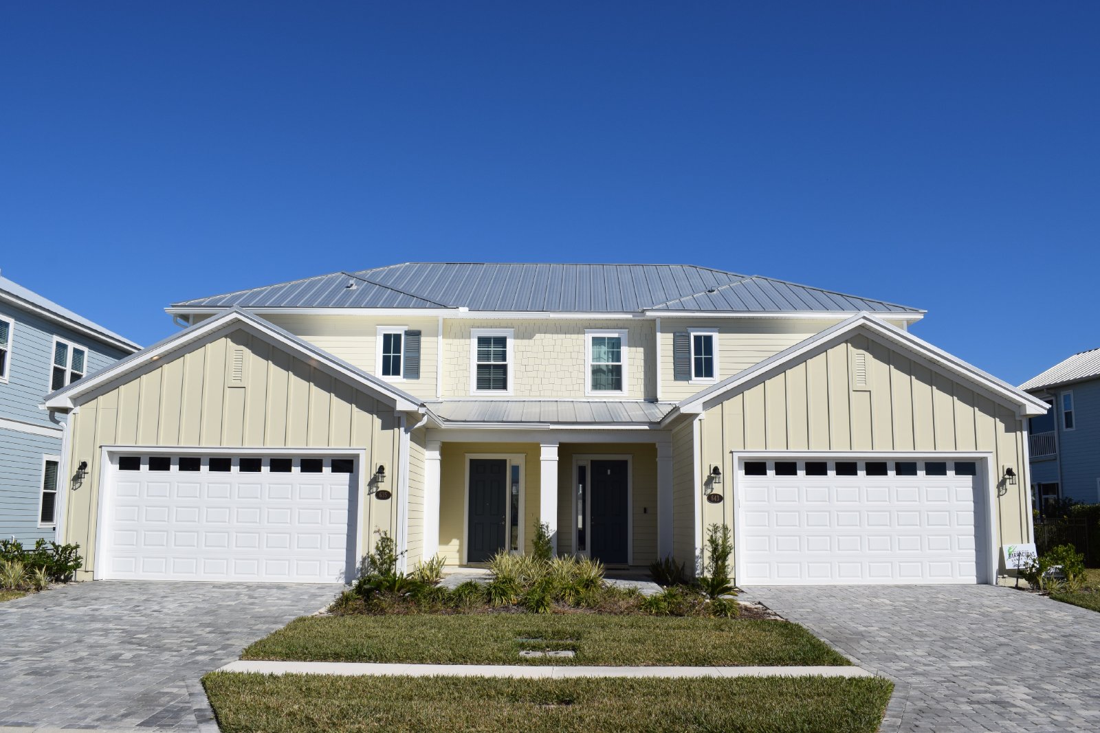 Available May 5th - 4 bedrooms 2.5 bathrooms with 2 car garage at BEACHWALK property image