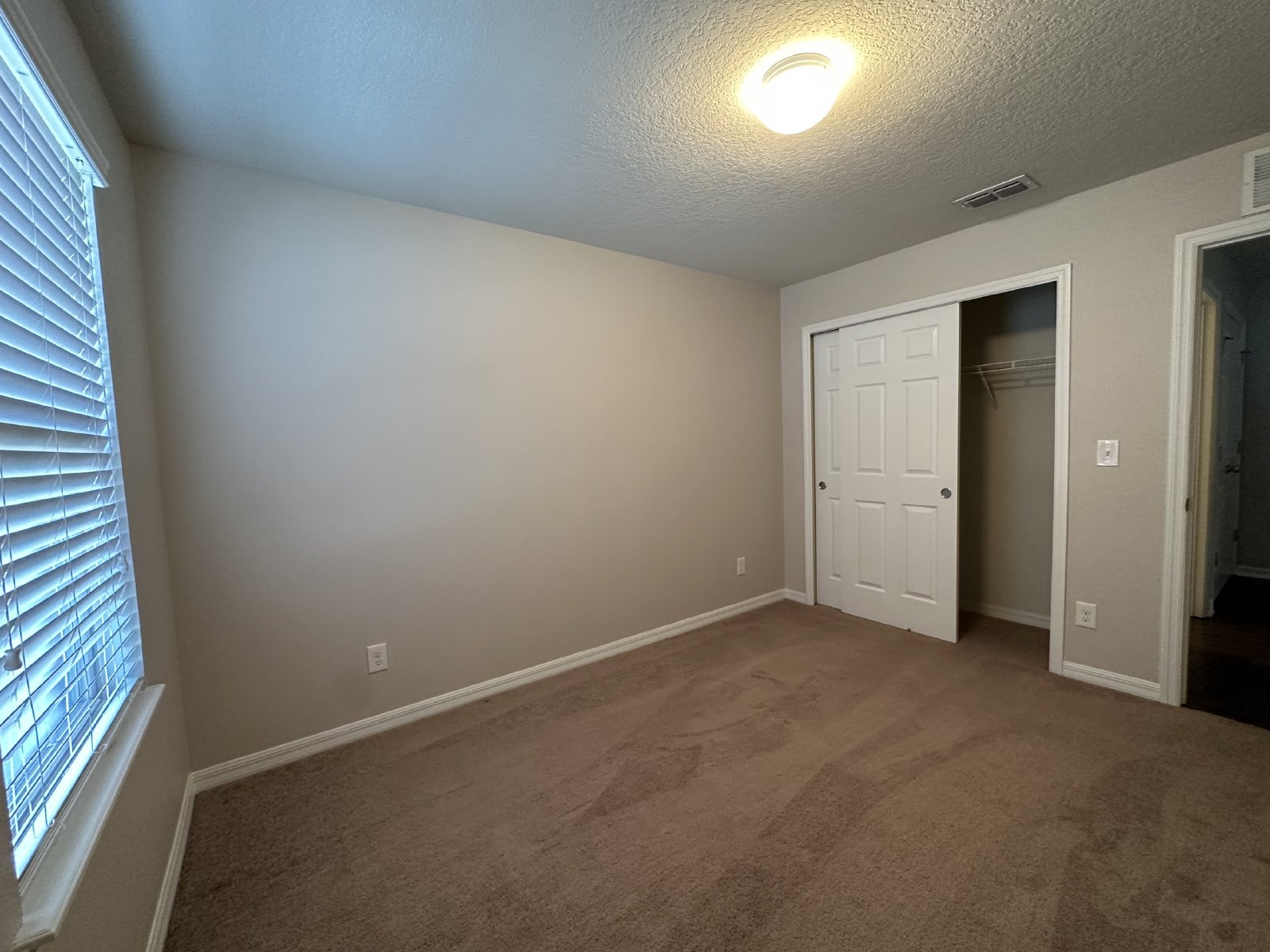 Lovely Bartram Townhome with 2 Car Garage property image