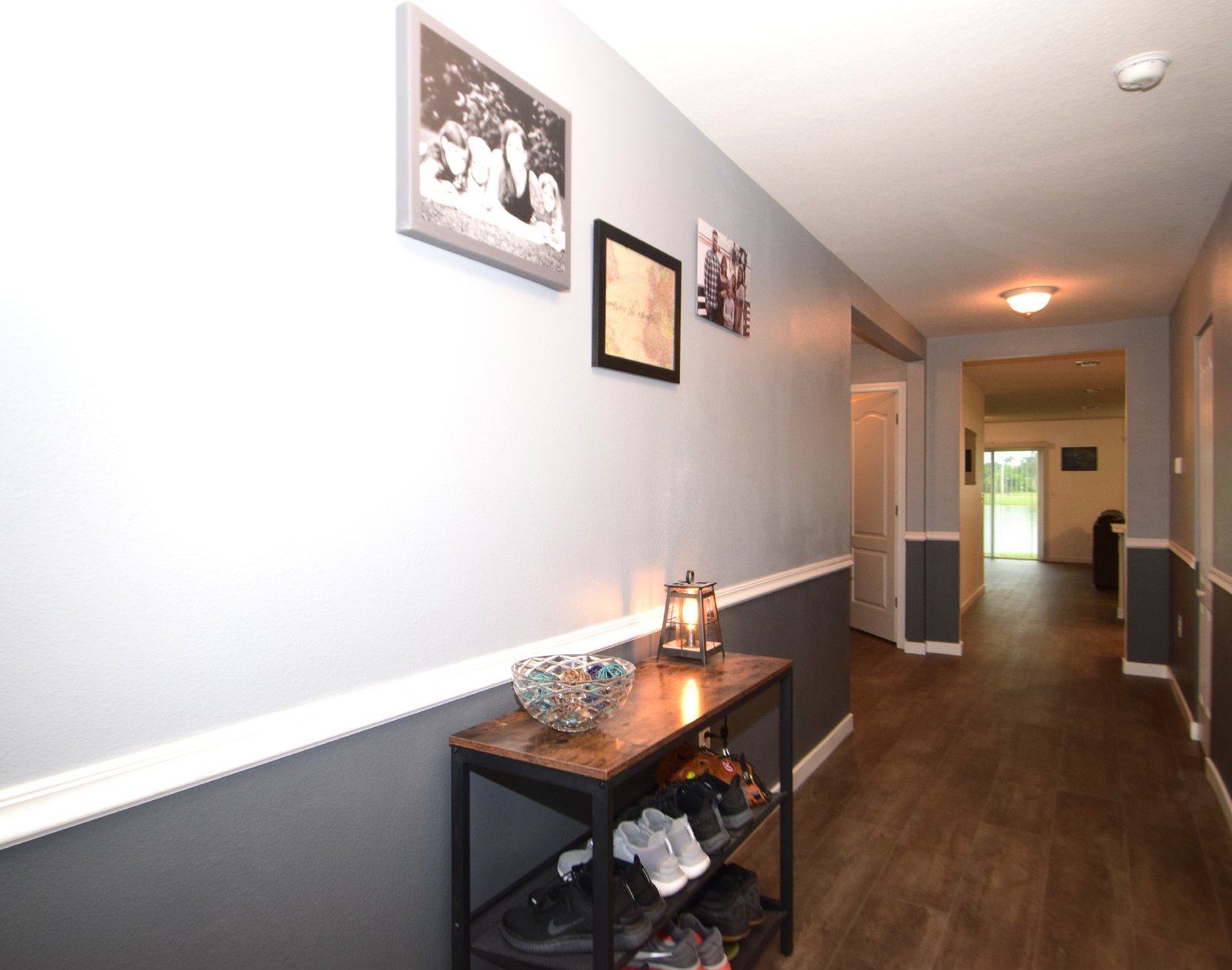 Lake Front 4 beds/2 bath at Alta Lakes- Near Airport- Easy Commute to Mayport- NAS Jax- Kingsbay Naval Station property image