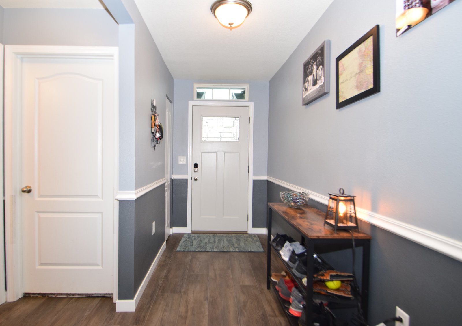 Lake Front 4 beds/2 bath at Alta Lakes- Near Airport- Easy Commute to Mayport- NAS Jax- Kingsbay Naval Station property image