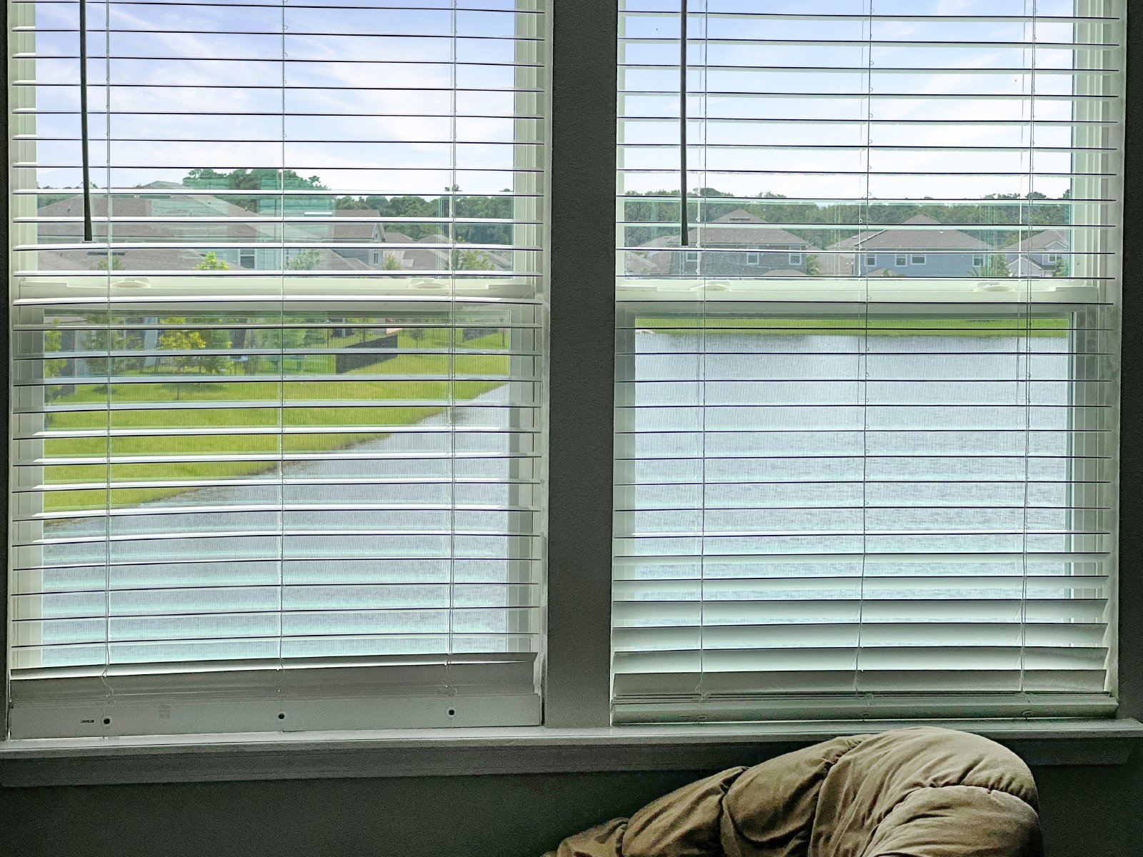 Beautiful 5 Bedroom 4 full Bath home Fenced yard - Gated Community property image
