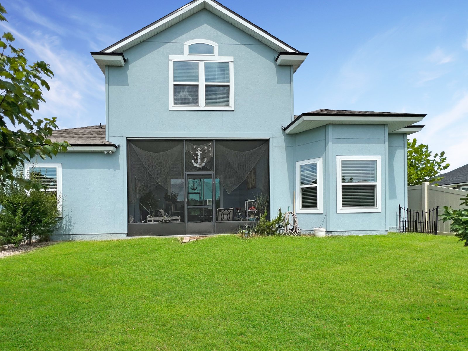 Beautiful 5 Bedroom 4 full Bath home Fenced yard - Gated Community property image