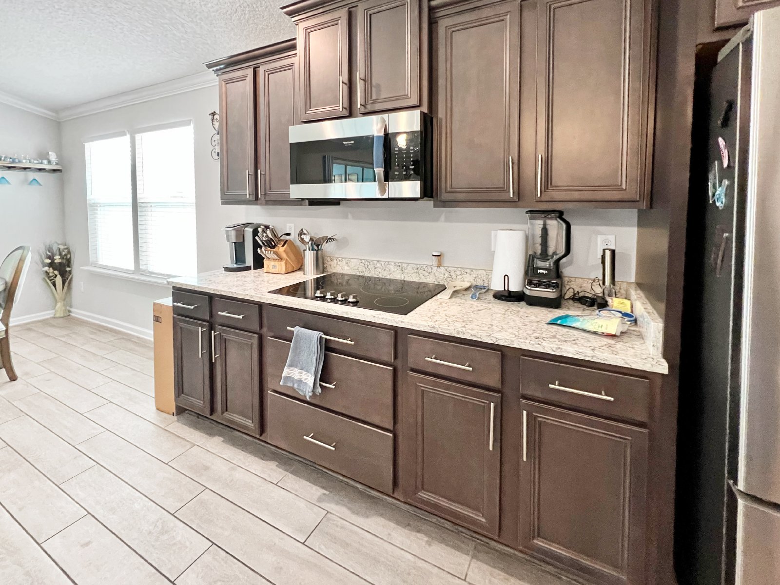 Beautiful 5 Bedroom 4 full Bath home Fenced yard - Gated Community property image
