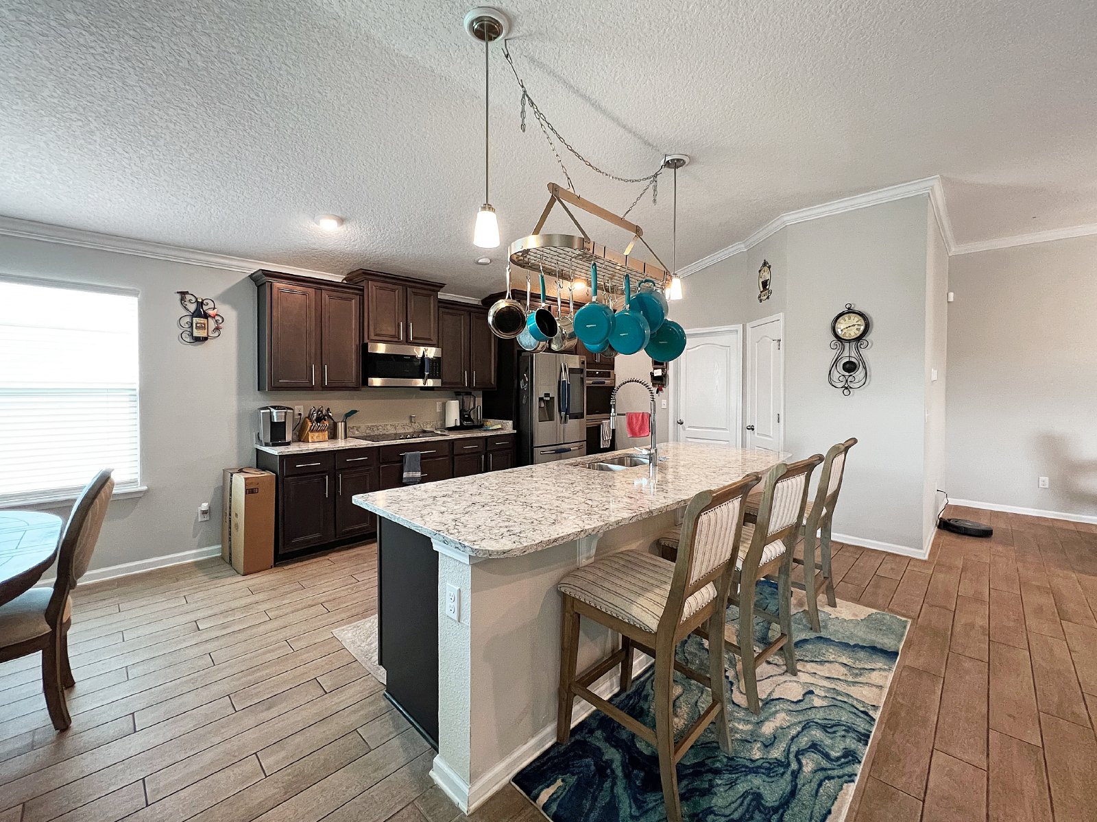 Beautiful 5 Bedroom 4 full Bath home Fenced yard - Gated Community property image
