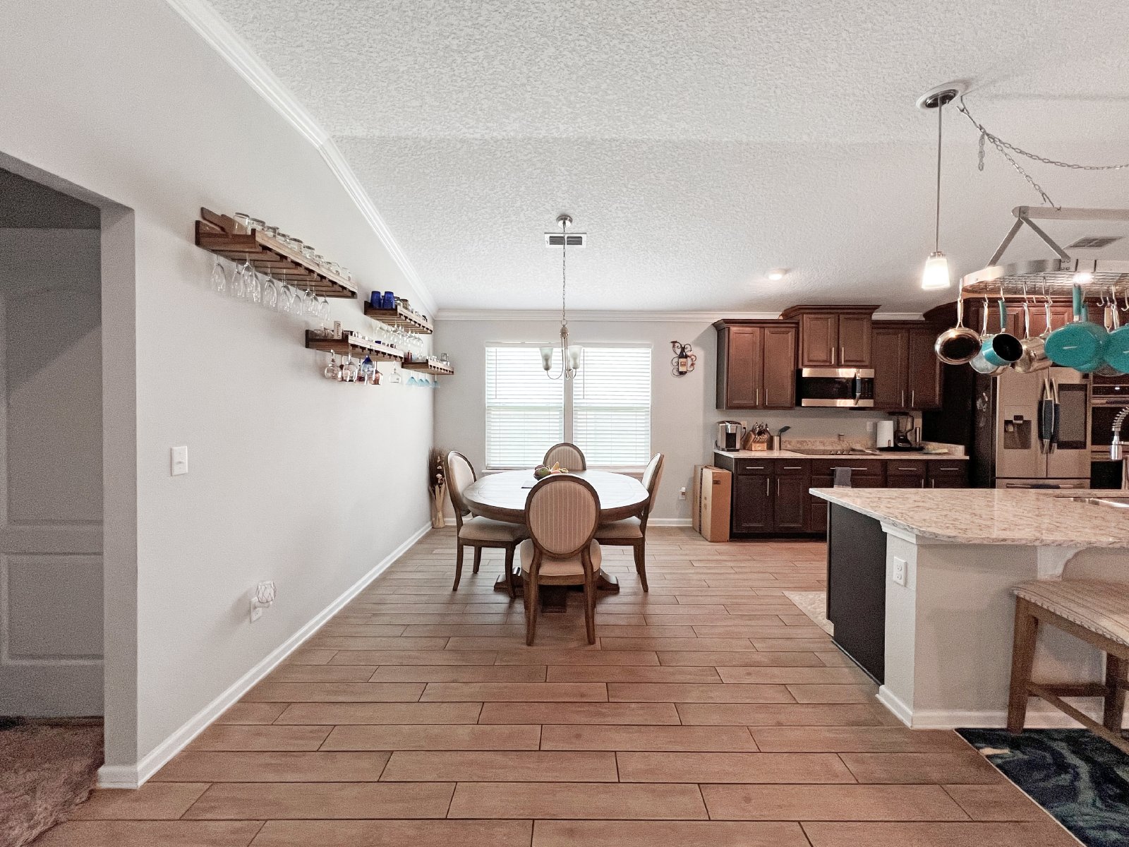 Beautiful 5 Bedroom 4 full Bath home Fenced yard - Gated Community property image