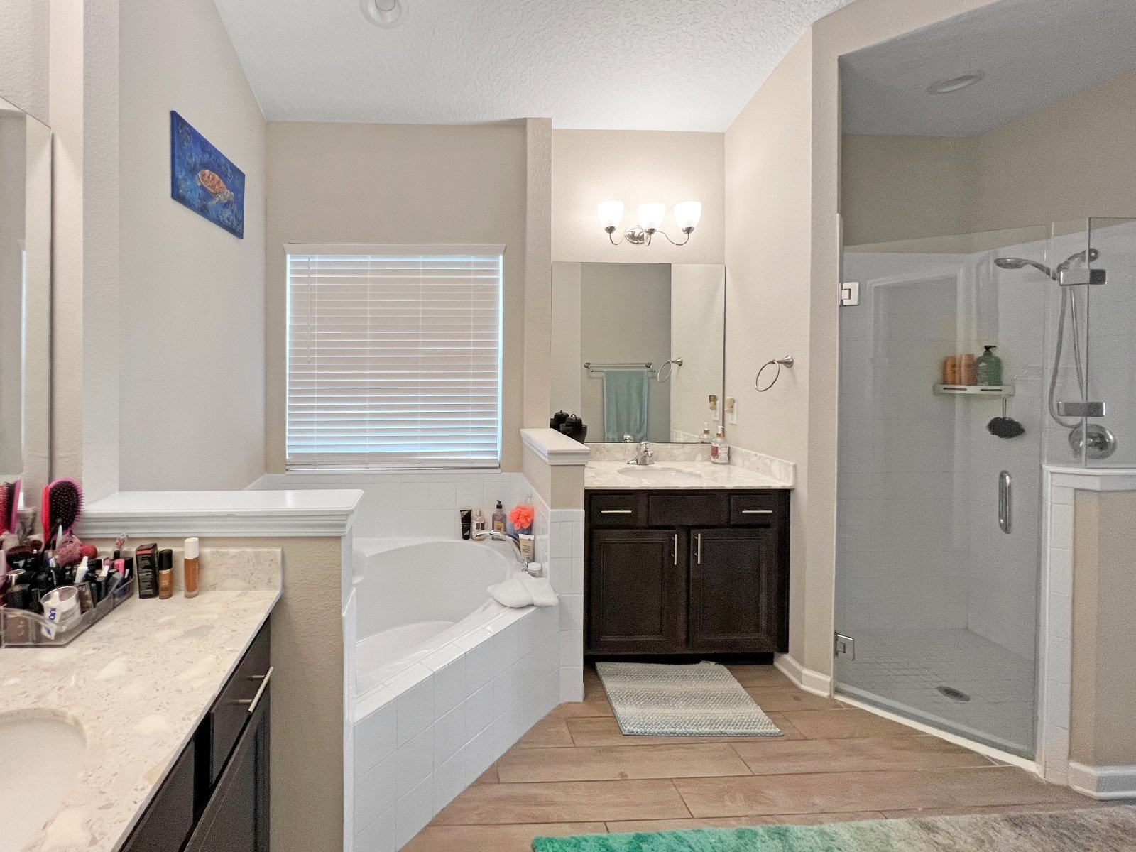 Beautiful 5 Bedroom 4 full Bath home Fenced yard - Gated Community property image