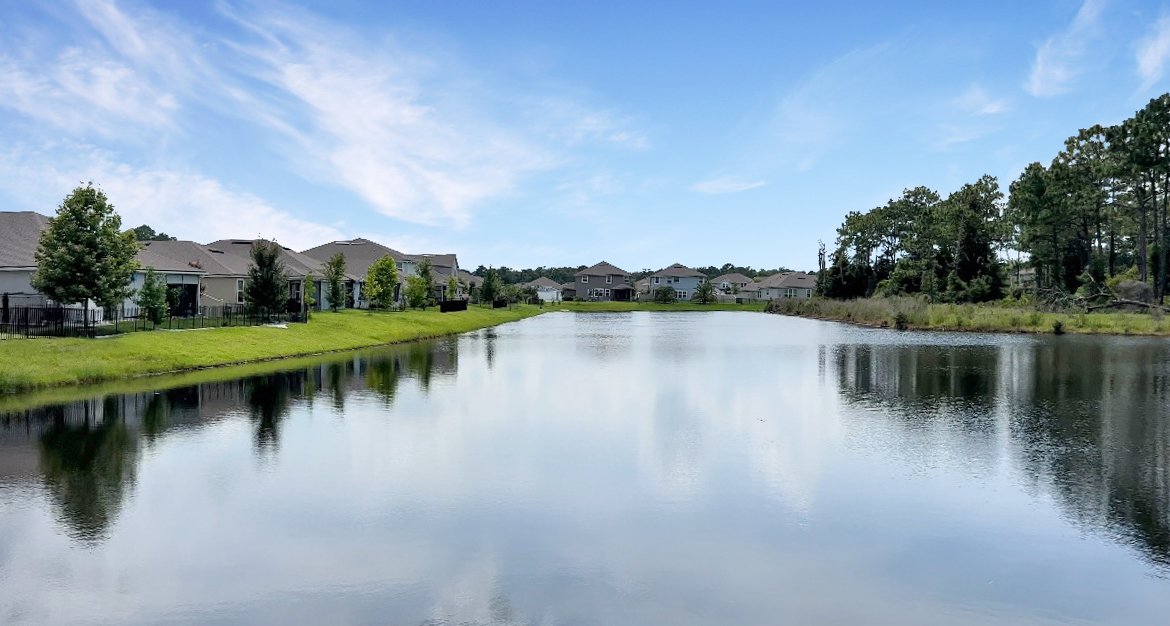 Beautiful 5 Bedroom 4 full Bath home Fenced yard - Gated Community property image