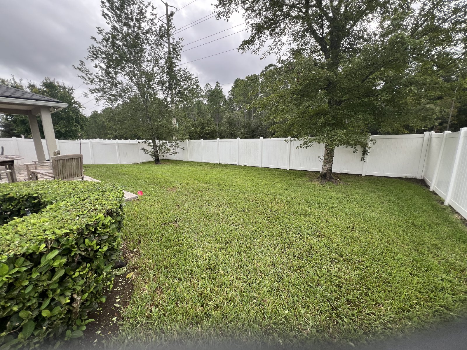 Great 3 bed 2 bath home in family friendly community property image