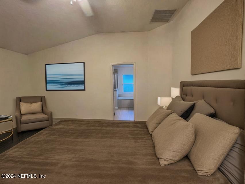 Great 3 bed 2 bath home in family friendly community property image