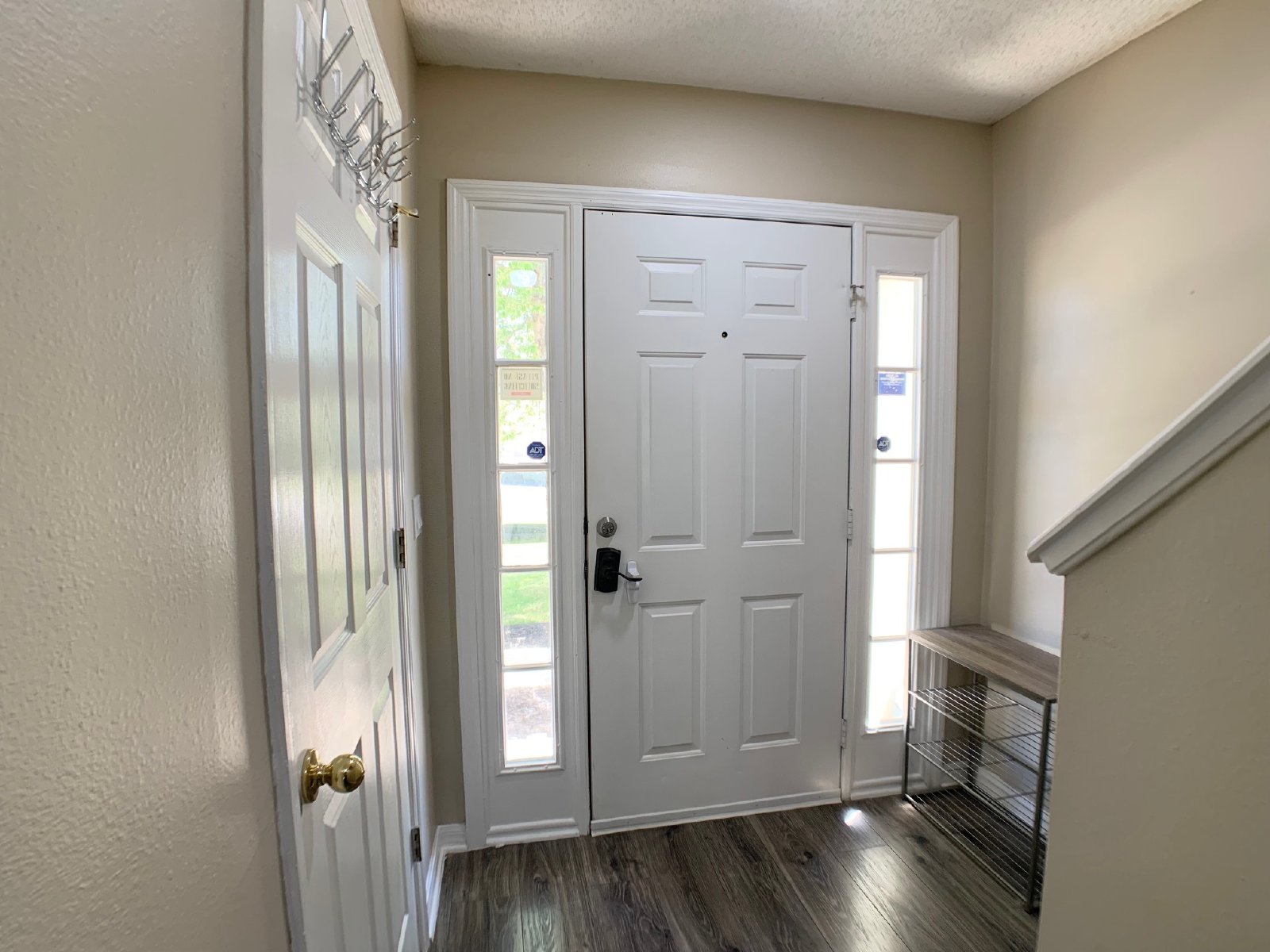 Spacious 4-Bedroom Rental in Prime Location Near Collins Rd & I-295! property image