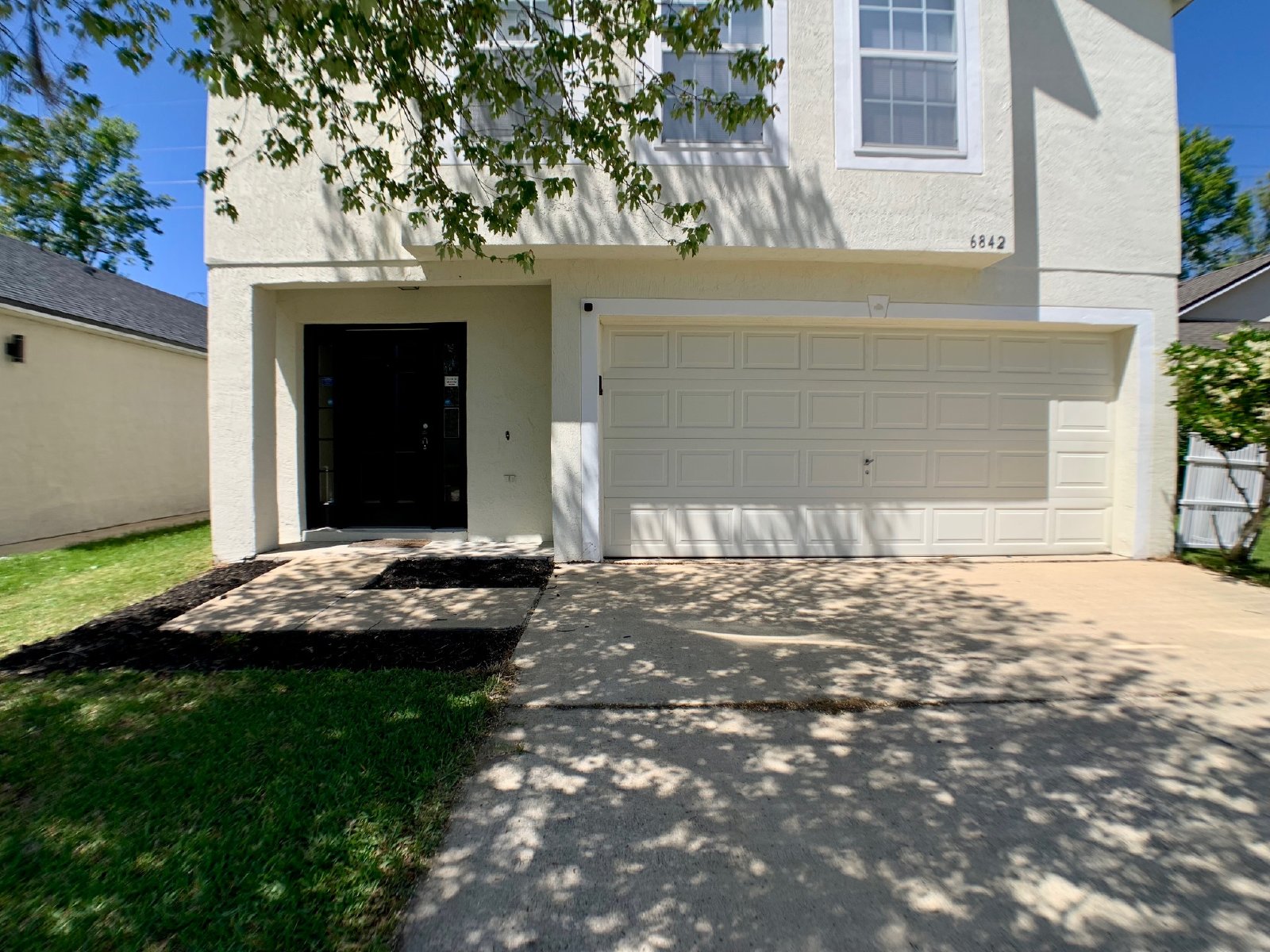 Spacious 4-Bedroom Rental in Prime Location Near Collins Rd & I-295! property image