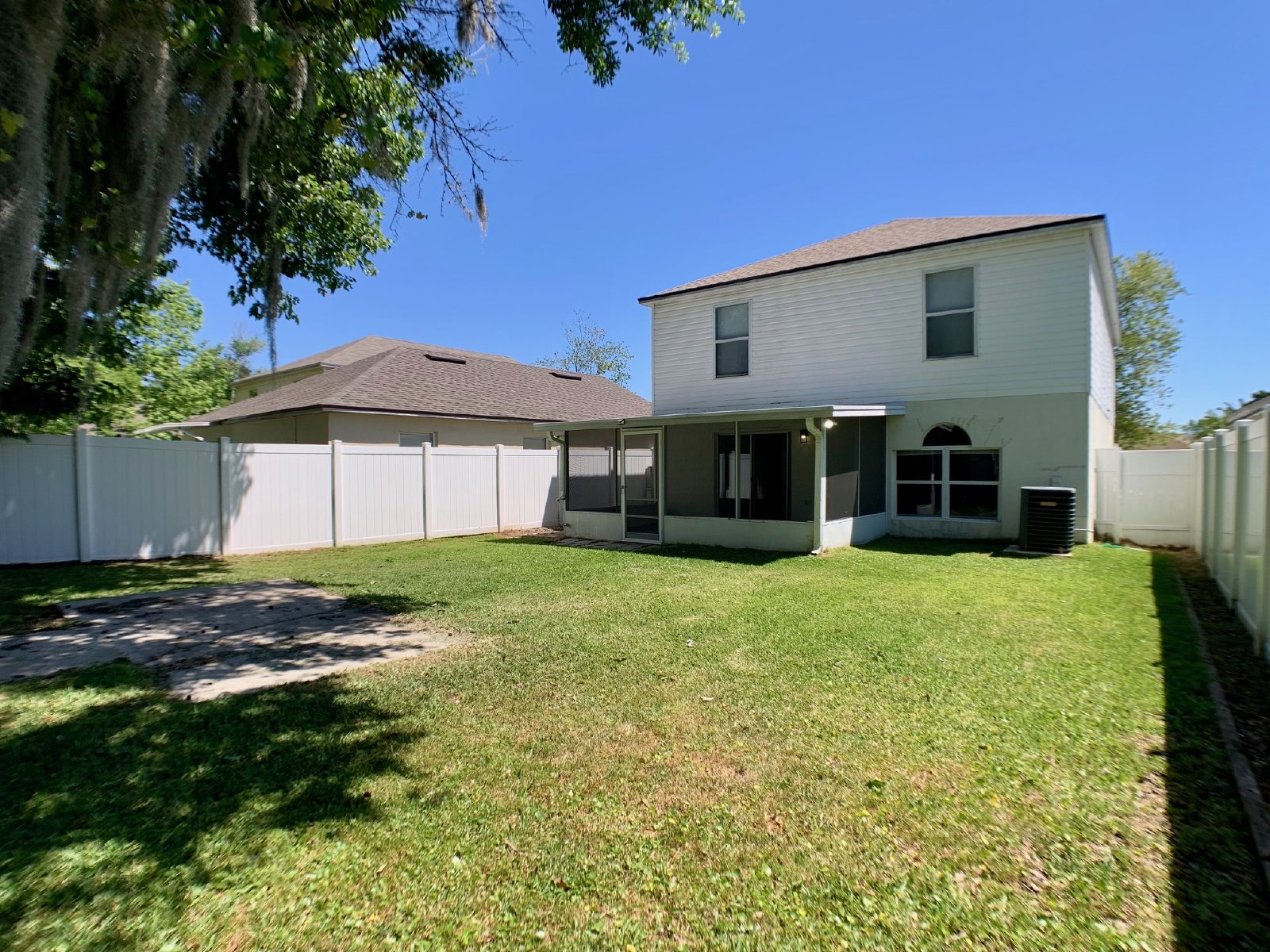 Spacious 4-Bedroom Rental in Prime Location Near Collins Rd & I-295! property image