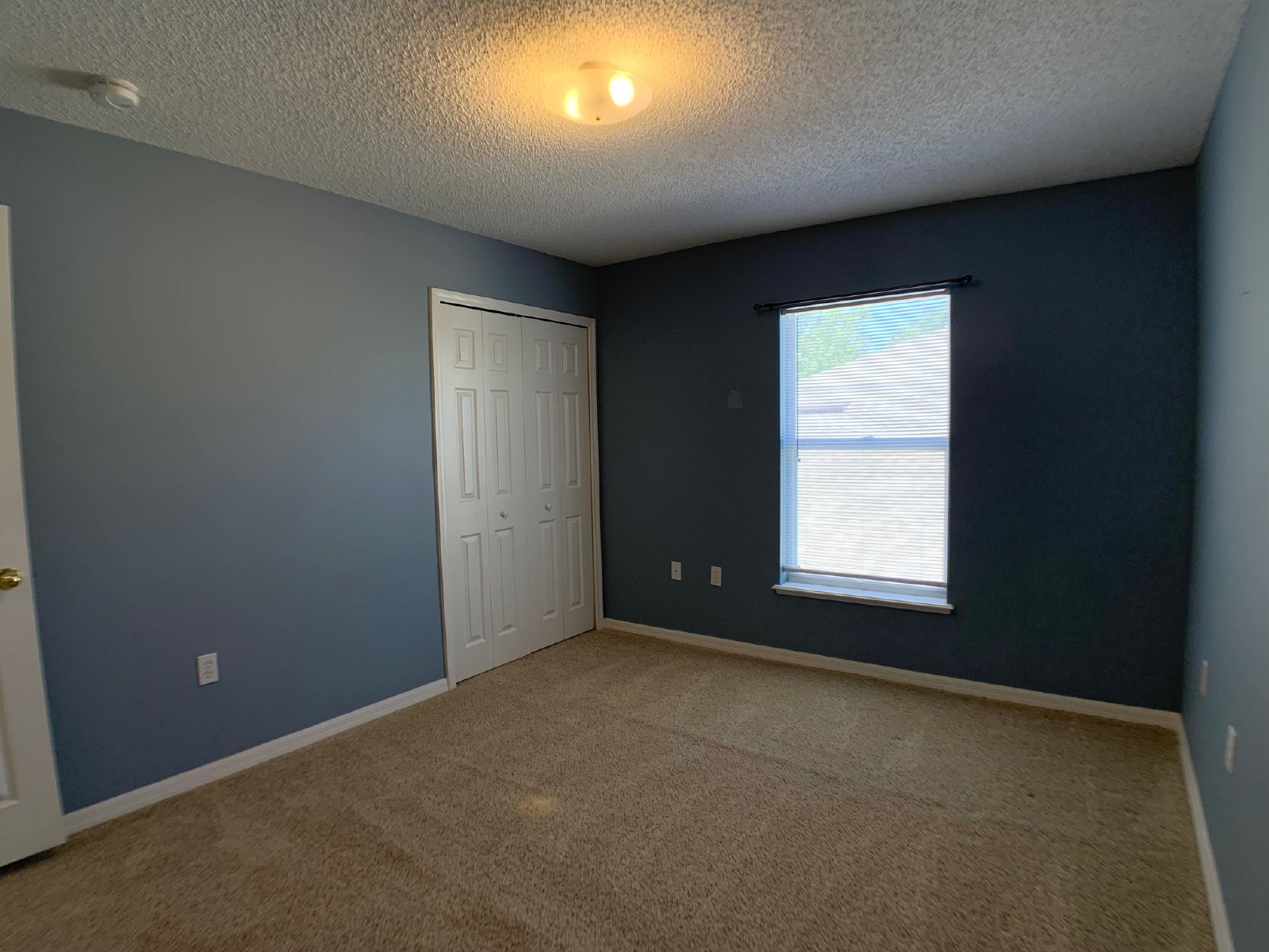 Spacious 4-Bedroom Rental in Prime Location Near Collins Rd & I-295! property image