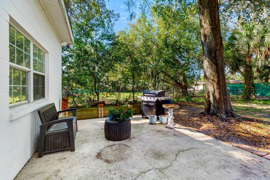 Spacious 3-Bedroom Home in a Prime Near Downtown Jacksonville Location! property image