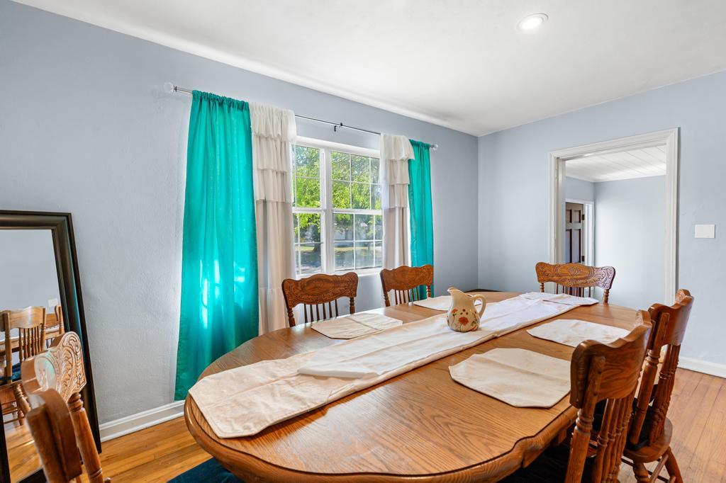 Spacious 3-Bedroom Home in a Prime Near Downtown Jacksonville Location! property image