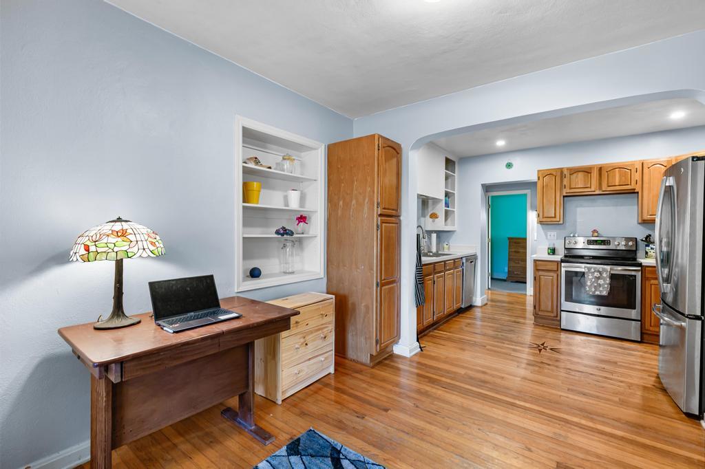 Spacious 3-Bedroom Home in a Prime Near Downtown Jacksonville Location! property image