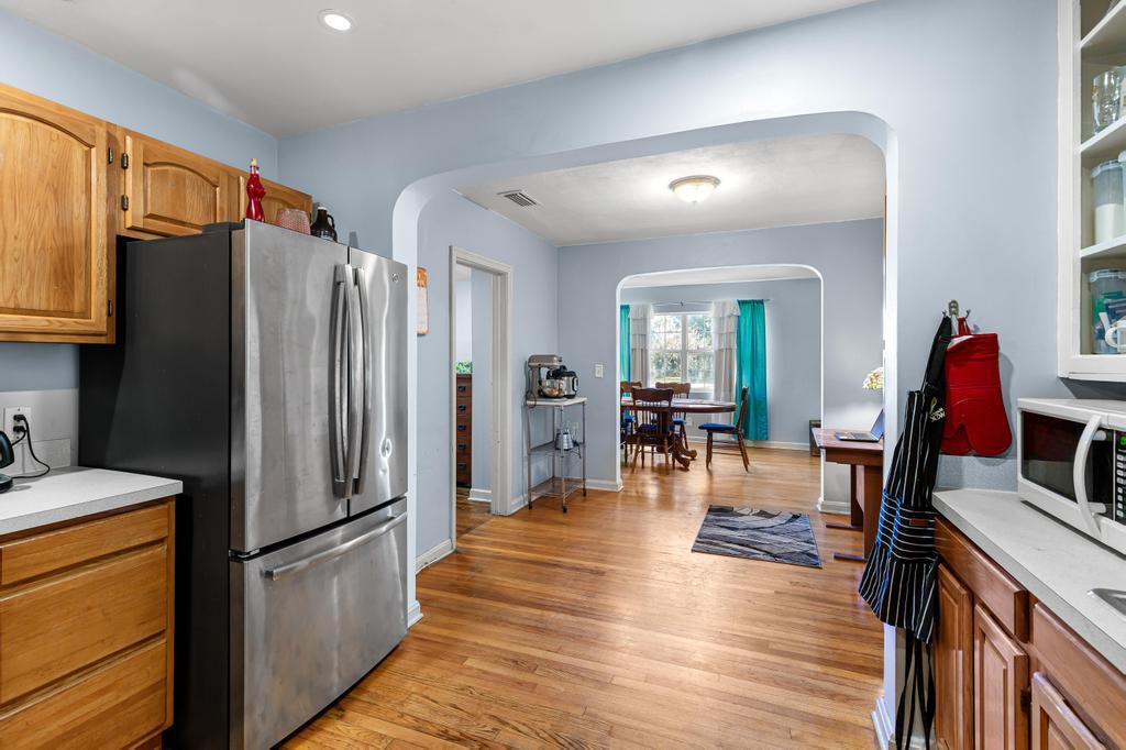 Spacious 3-Bedroom Home in a Prime Near Downtown Jacksonville Location! property image