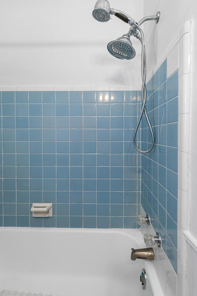 Spacious 3-Bedroom Home in a Prime Near Downtown Jacksonville Location! property image