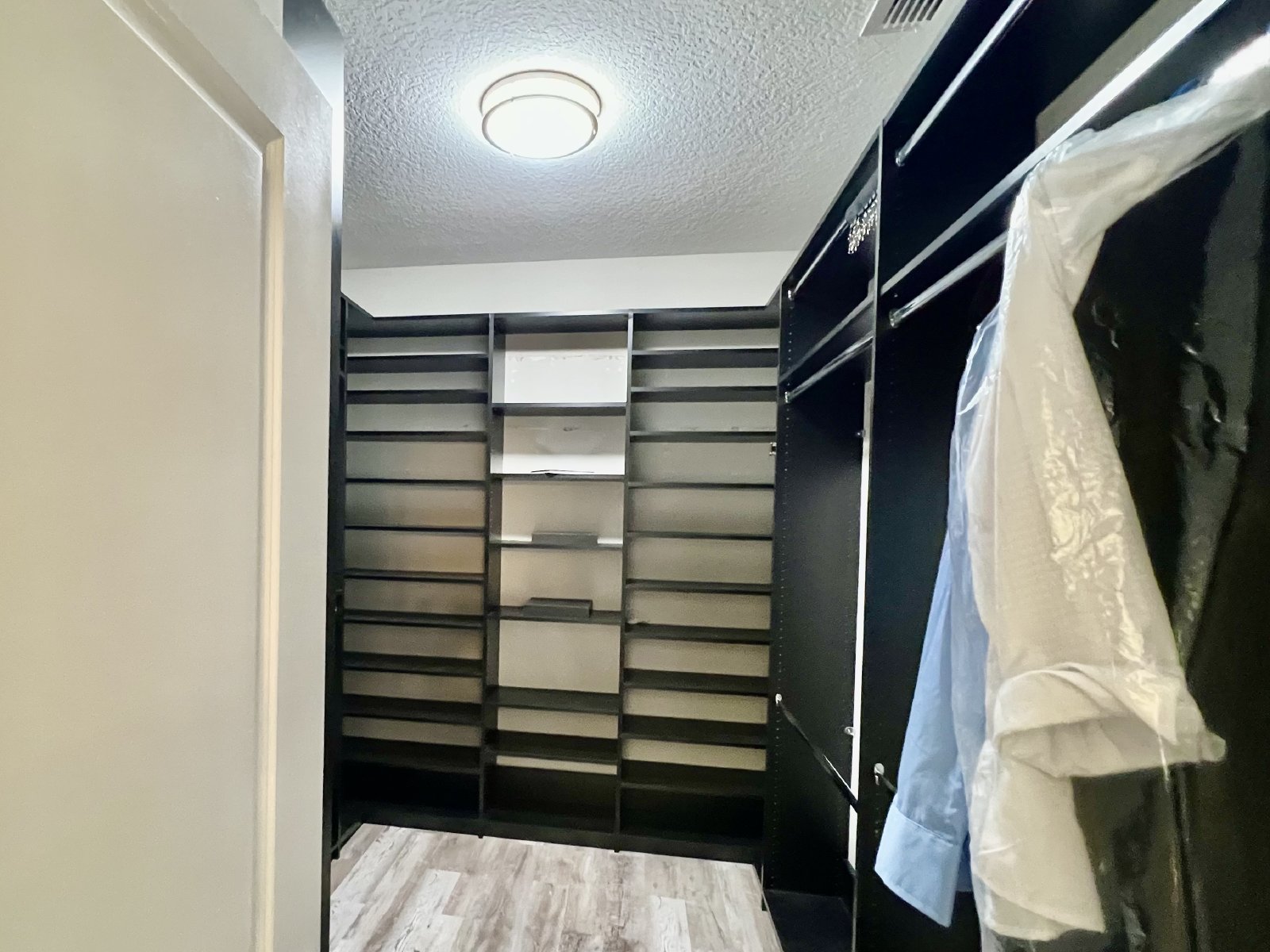 Luxury 4 bed/3 bath Pool Home for Rent – Space, Style & Location! property image