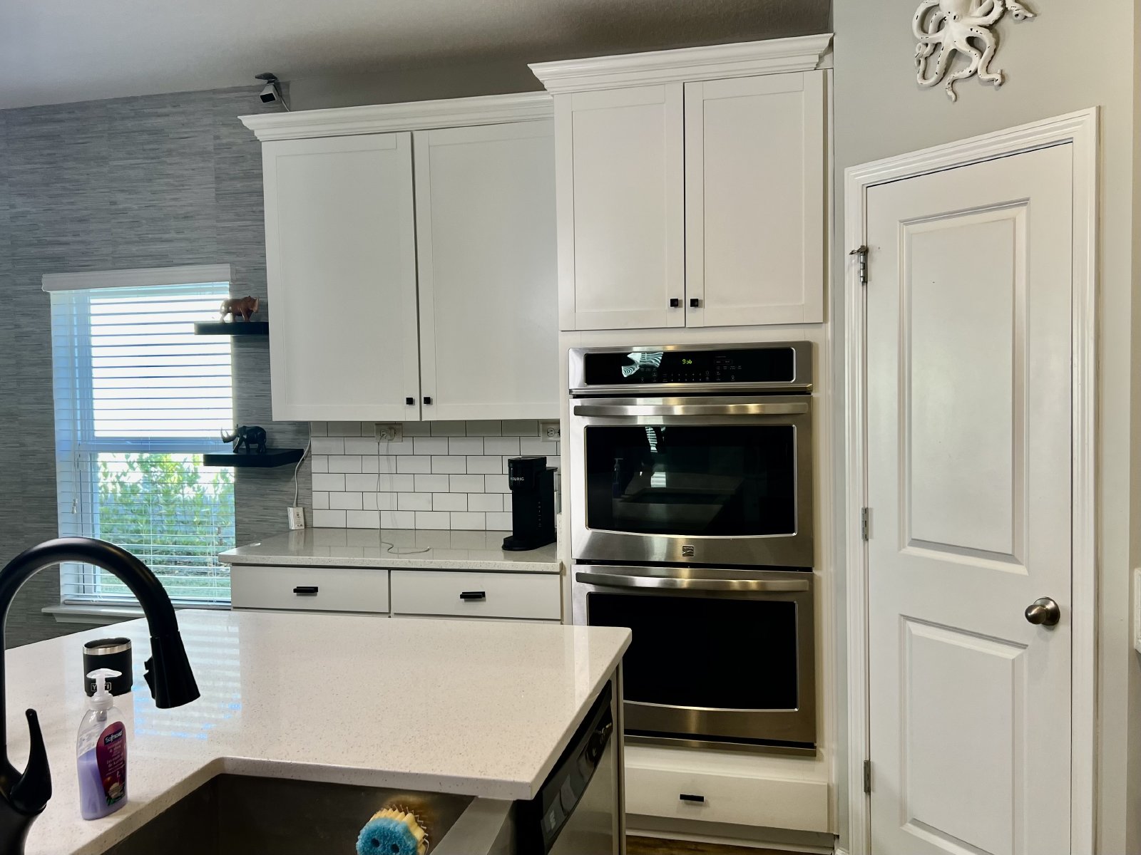 Luxury 4 bed/3 bath Pool Home for Rent – Space, Style & Location! property image