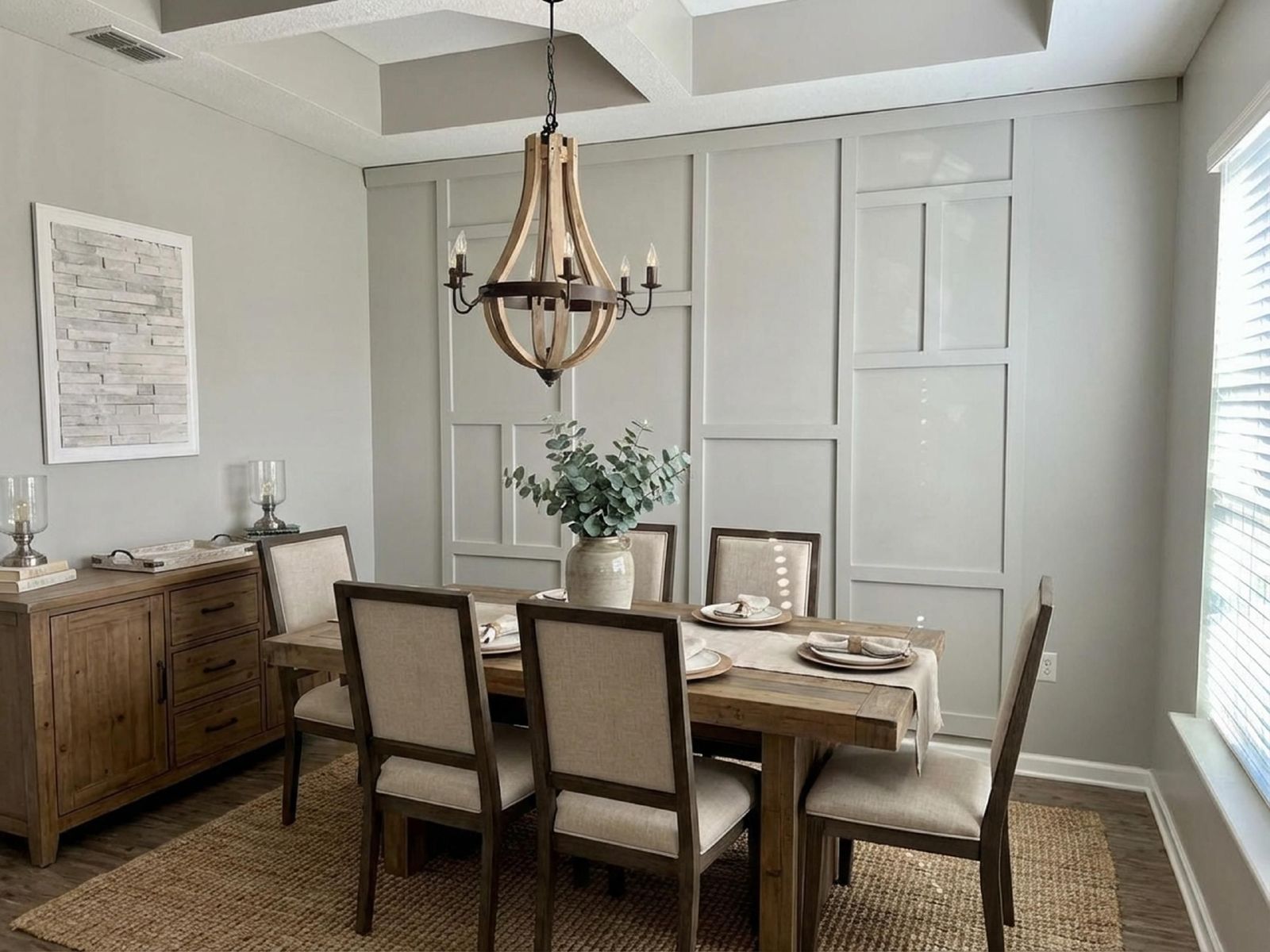 Luxury 4 bed/3 bath Pool Home for Rent – Space, Style & Location! property image