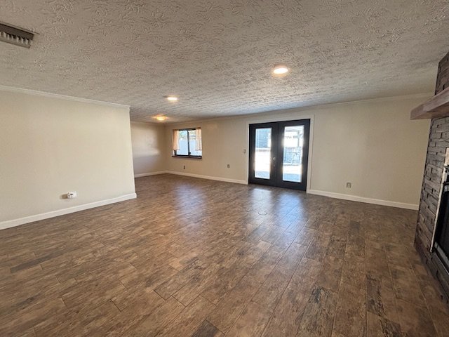 Unique 3-Bedroom Pool Home for Rent in Orange Park – RV Hookup & Exceptional Outdoor Living property image