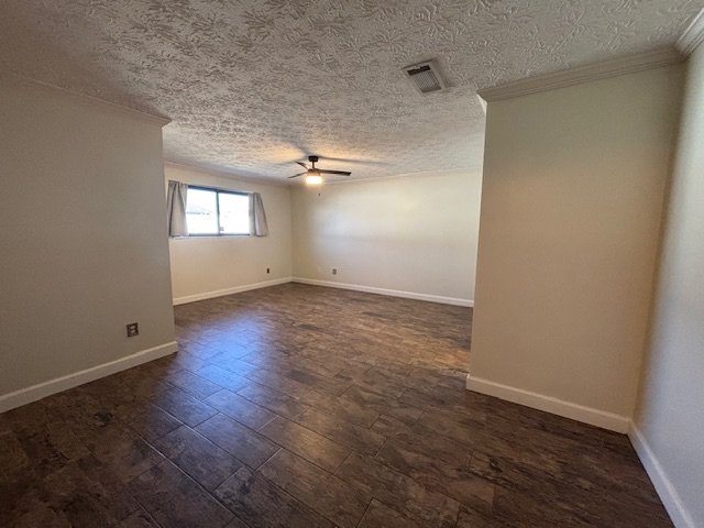 Unique 3-Bedroom Pool Home for Rent in Orange Park – RV Hookup & Exceptional Outdoor Living property image