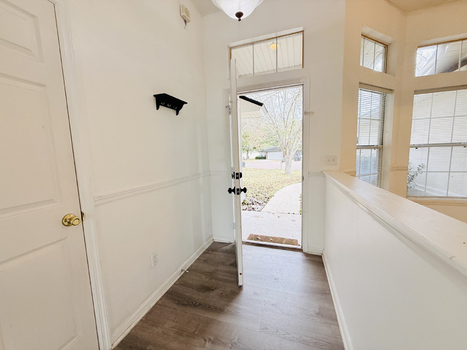 Spacious Home on Cul-De-Sac property image