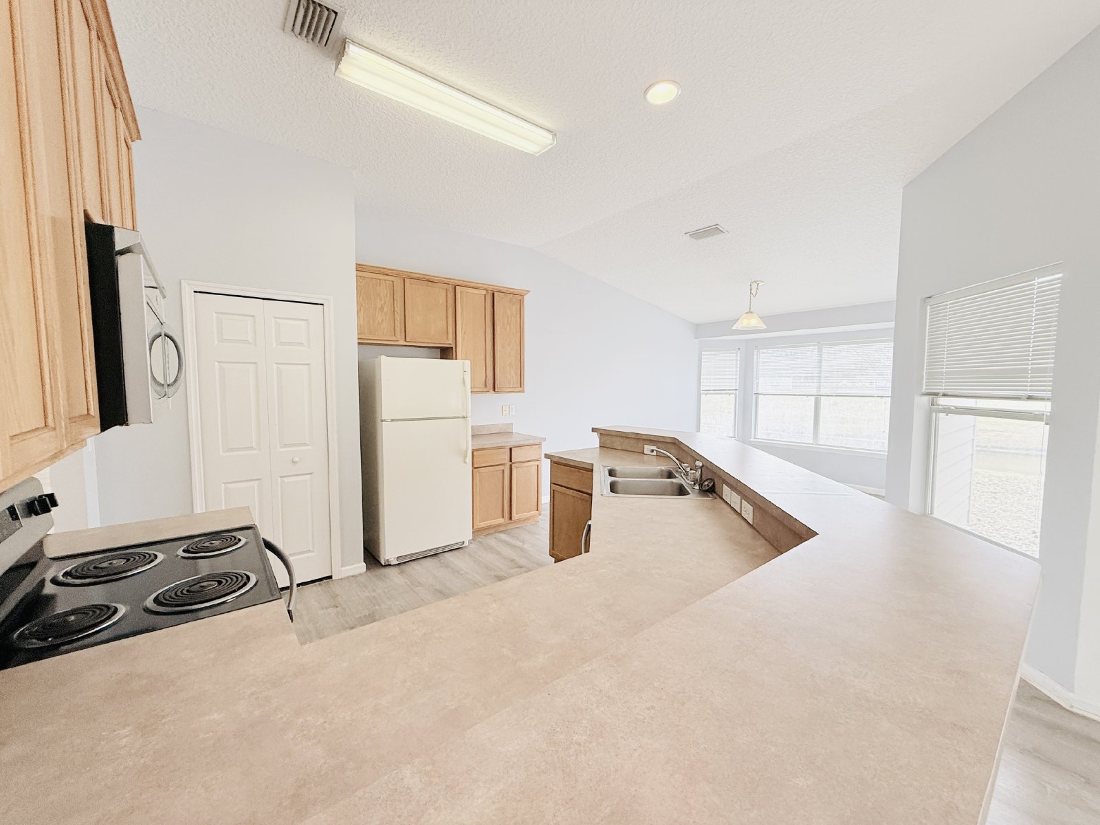 Spacious Home on Cul-De-Sac property image