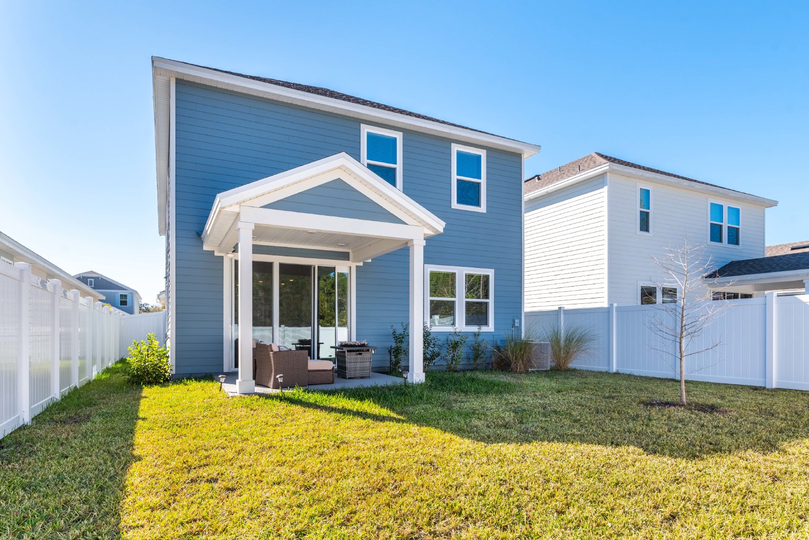 Stunning 2025 Build – Spacious 5BR Home with Open Floor Plan & Fenced Yard property image