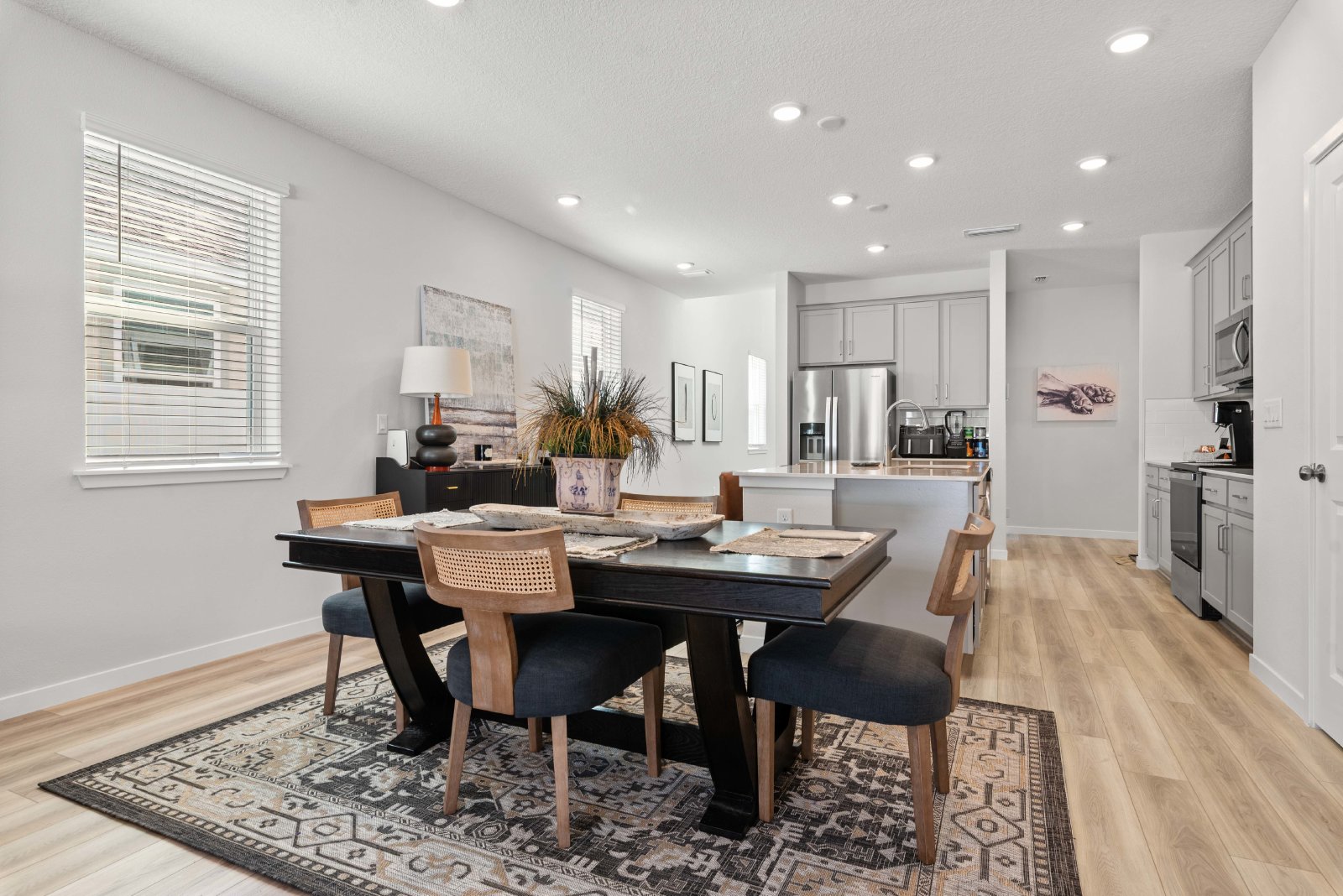 Stunning 2025 Build – Spacious 5BR Home with Open Floor Plan & Fenced Yard property image