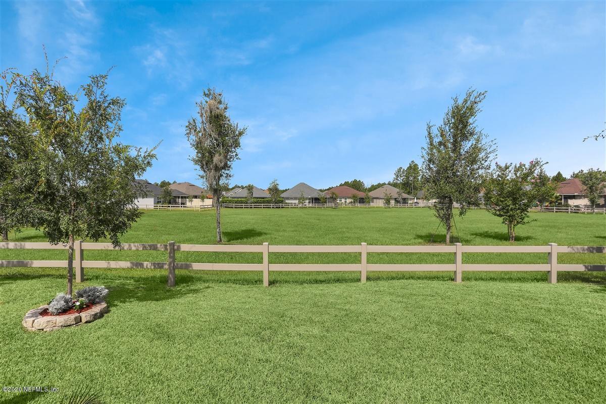 Like new Fernandina Beach 3 bed 2 bath home property image