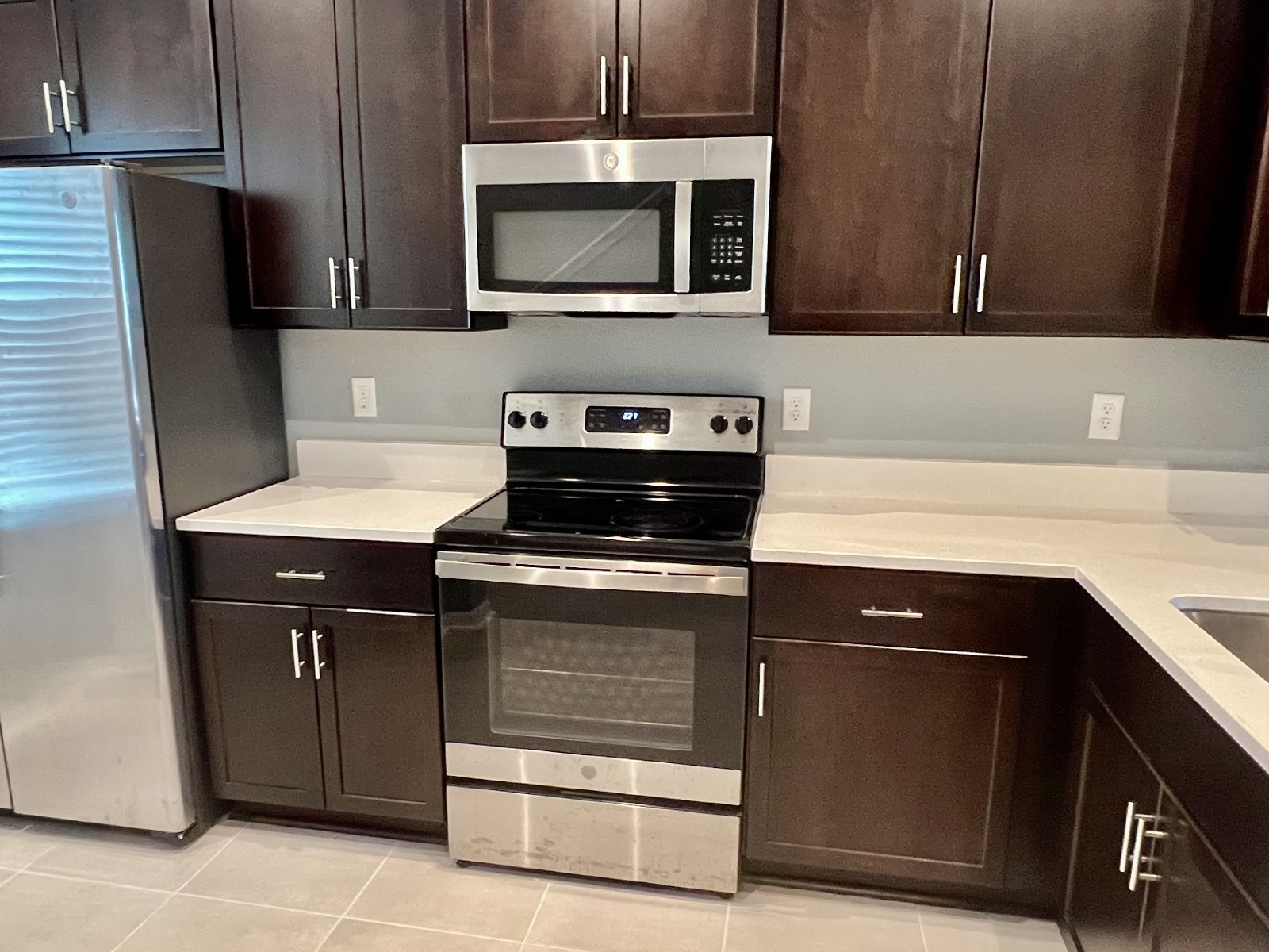 Newer 2 Bed | 2.5 Bath Condo – Perfect for Roommates! property image