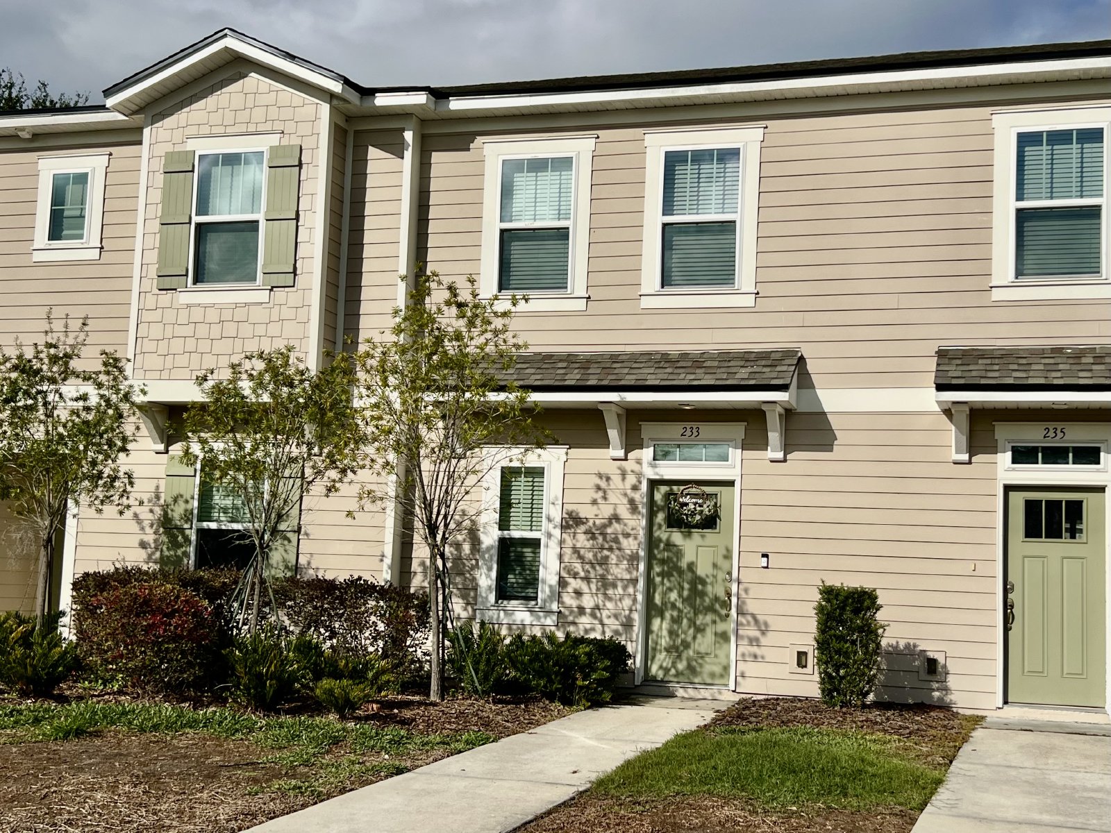 Newer 2 Bed | 2.5 Bath Condo – Perfect for Roommates! property image