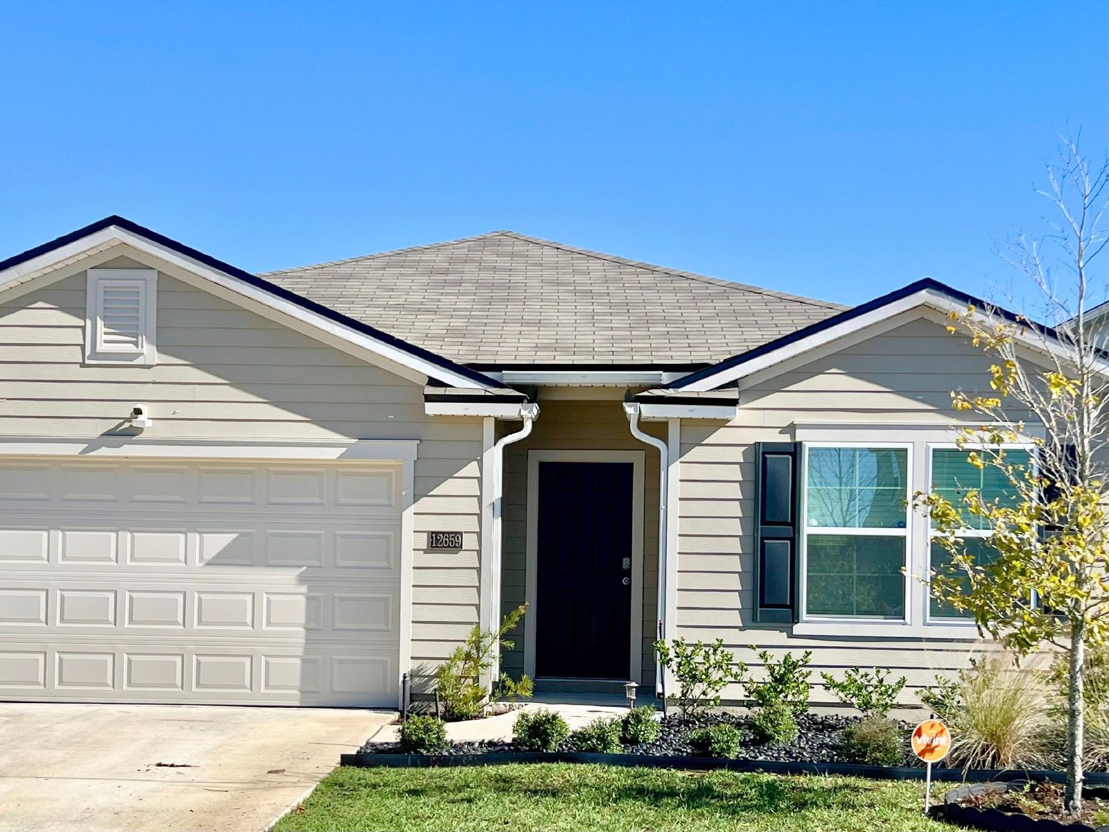 Modern 4 Bedroom Home with Exceptional Amenities! property image