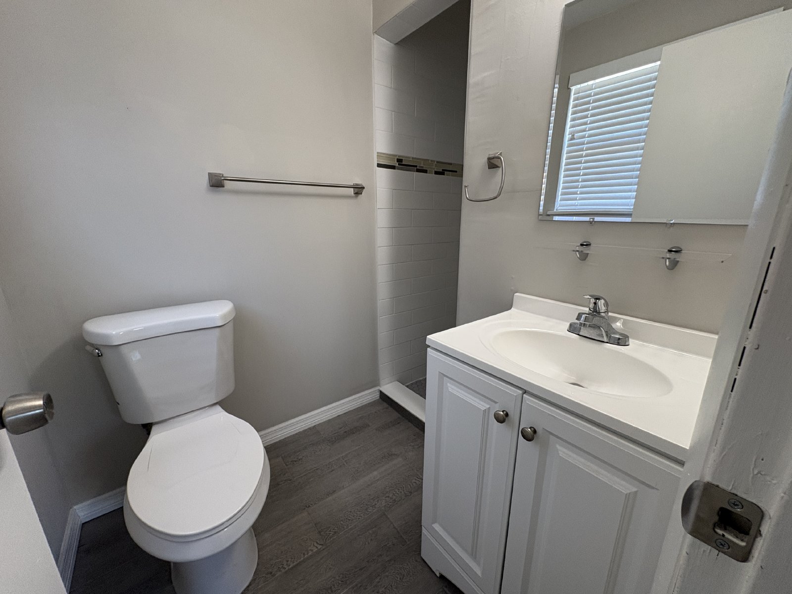 Bright & Updated Home with Spacious Yard and Modern Finishes property image