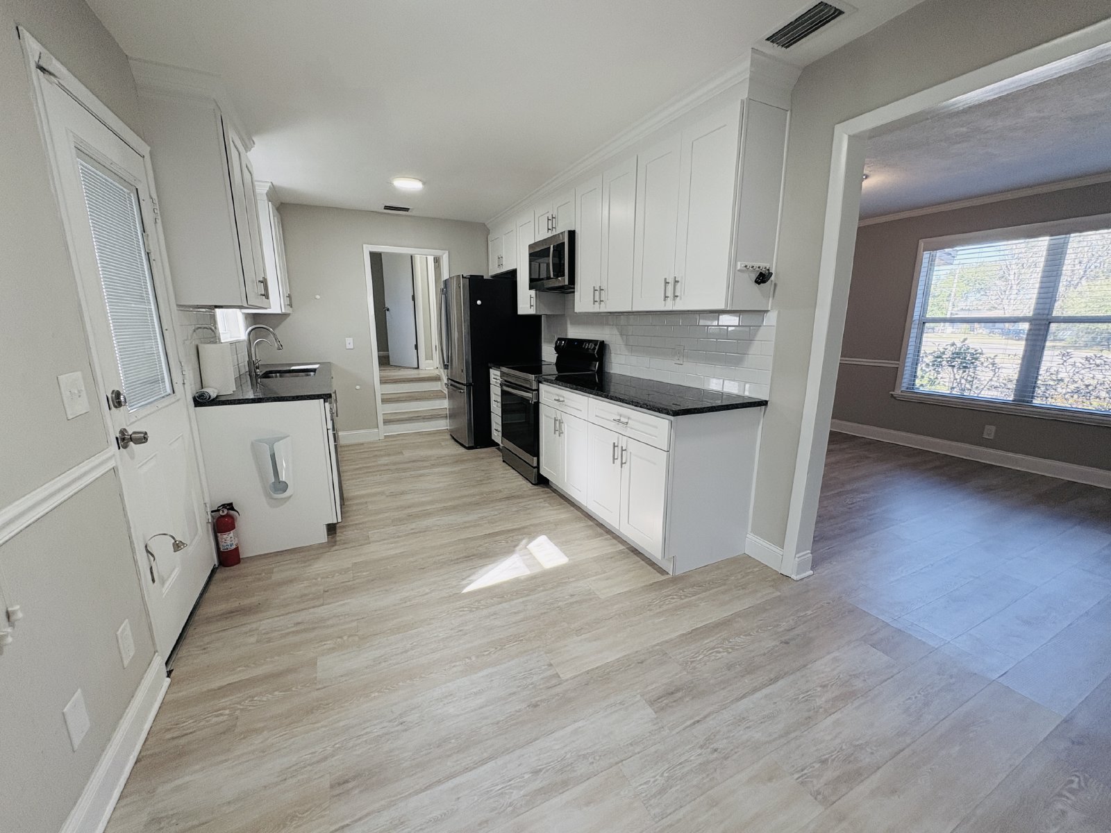 Bright & Updated Home with Spacious Yard and Modern Finishes property image