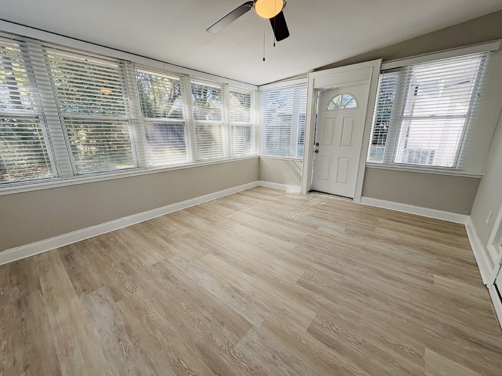 Bright & Updated Home with Spacious Yard and Modern Finishes property image