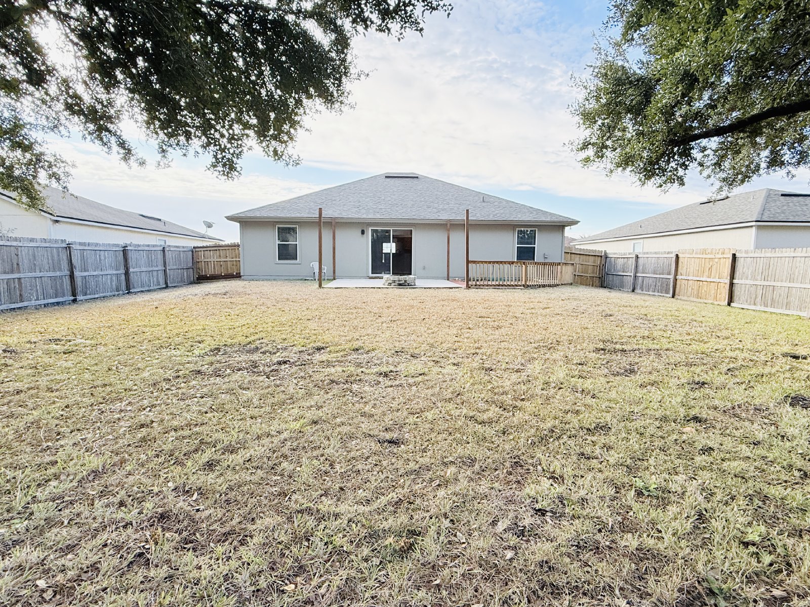Updated Home with Open Layout, Modern Kitchen & Large Fenced Yard property image