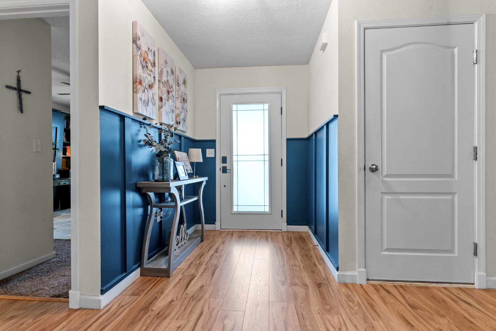 Gorgeous Home in Azalea Ridge property image