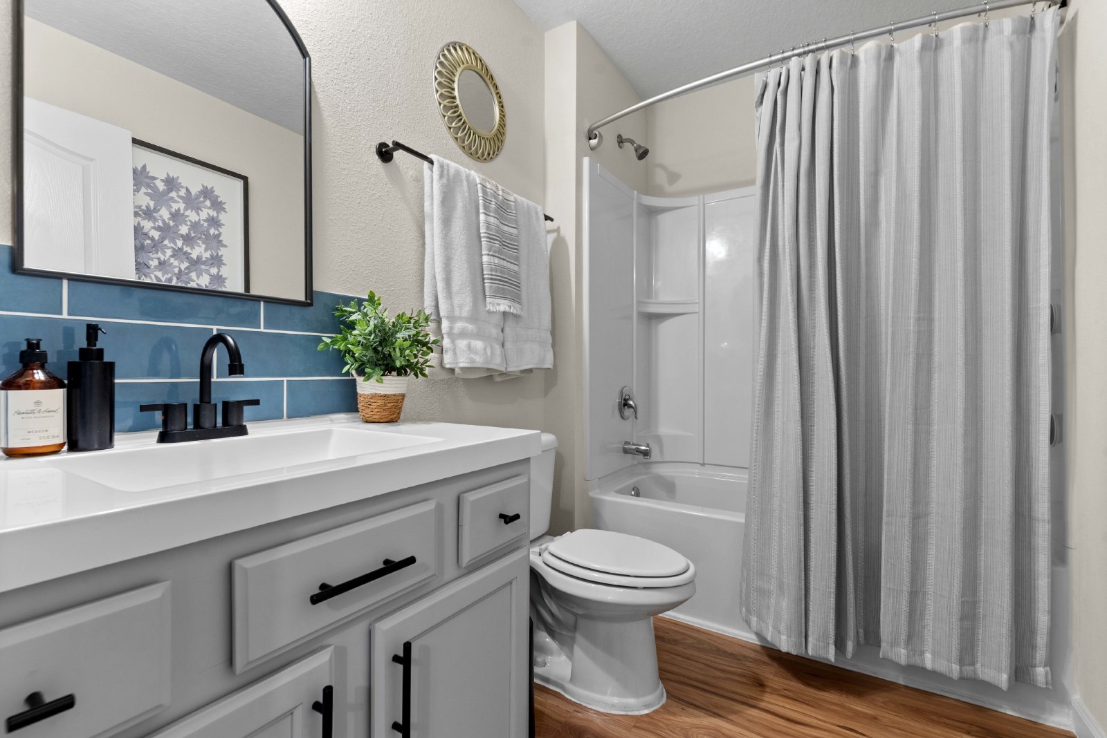 Gorgeous Home in Azalea Ridge property image