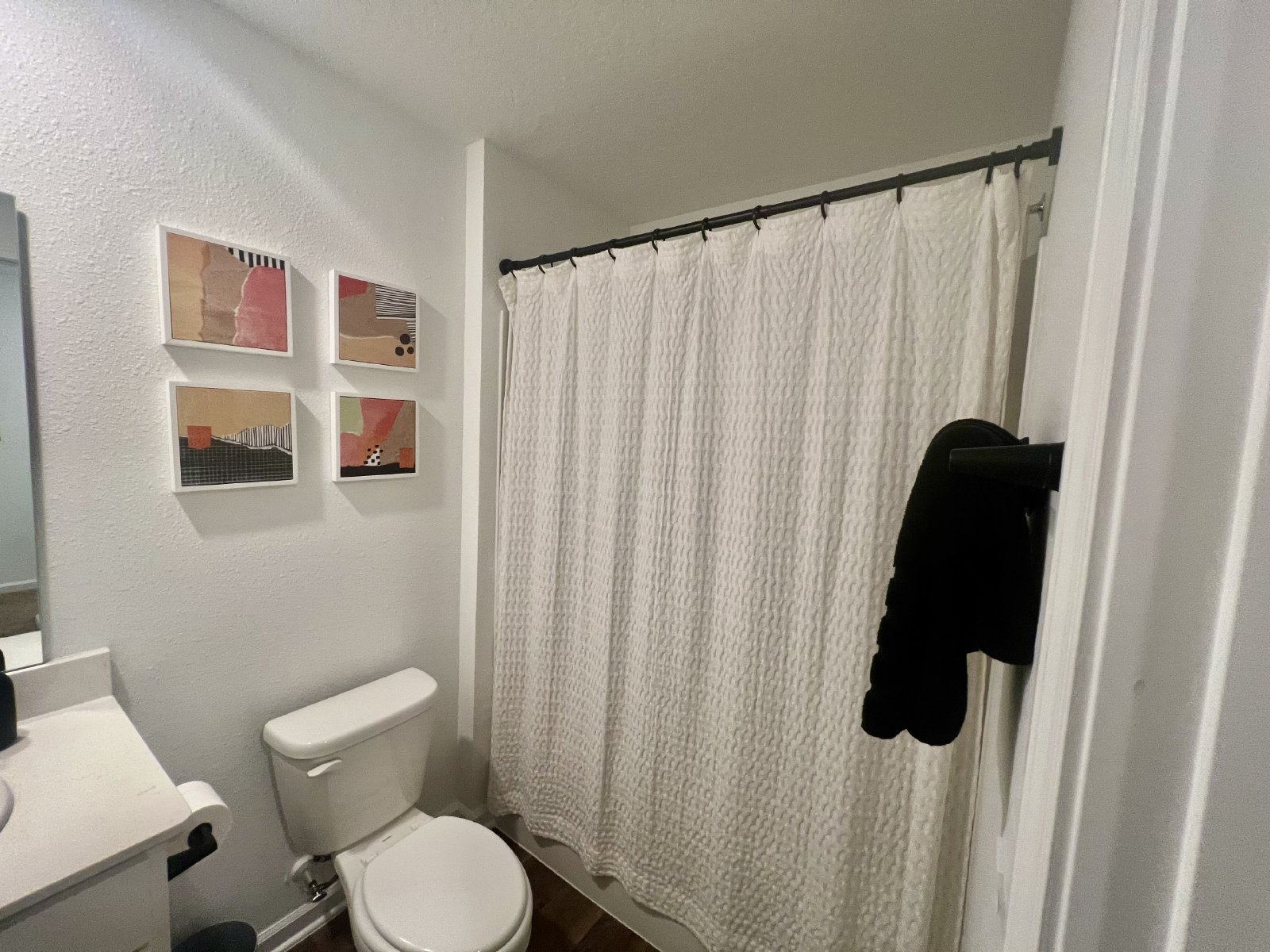 Almost new 3-bedroom 2.5 bath townhome property image