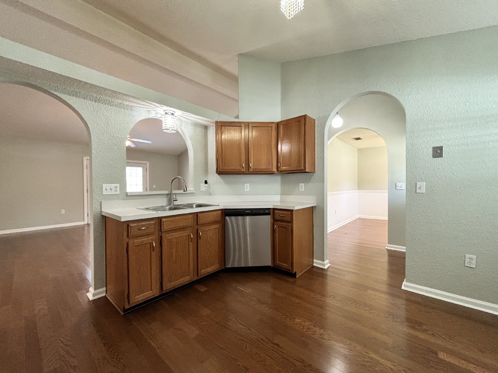 3 Bedroom, 2 Bathroom with Flex Space in Middleburg property image