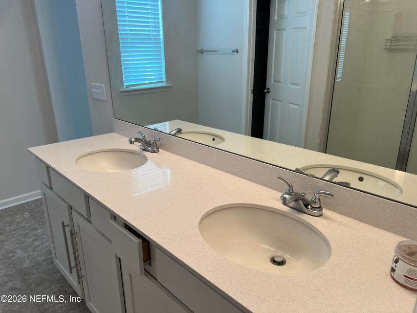 Spacious 5-Bedroom Home with Fenced Backyard – Built in 2022! property image